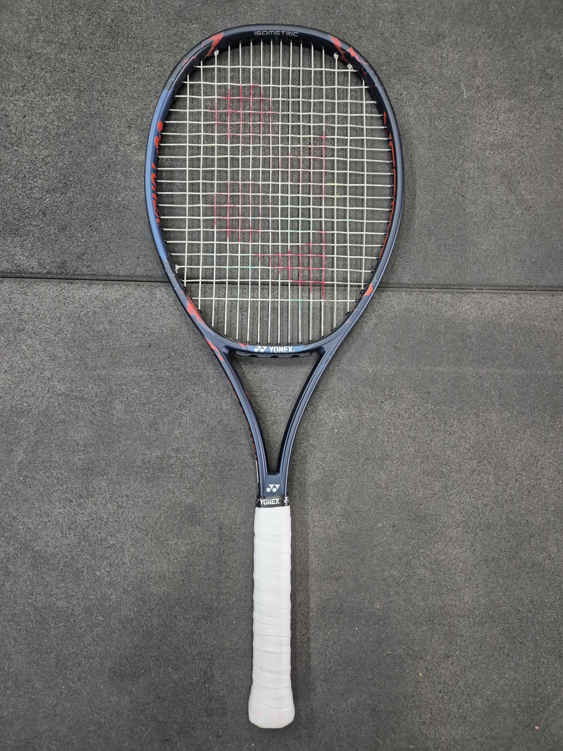 Yonex Vcore Pro 100 300g Usada (Produto em Estoque sob Consulta)