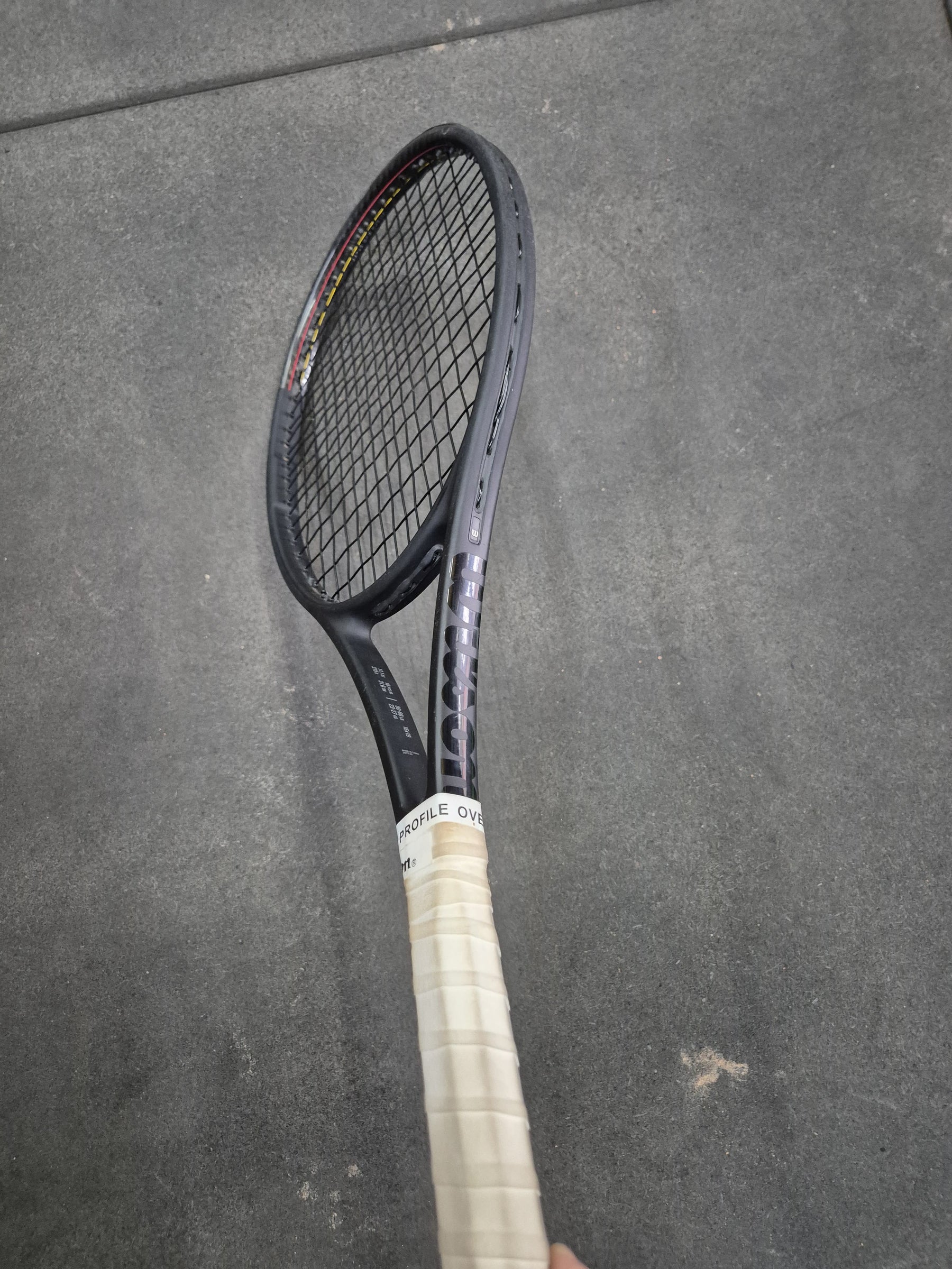 Wilson Pro Staff V.13 97 315g Usada (Produto em Estoque sob Consulta)
