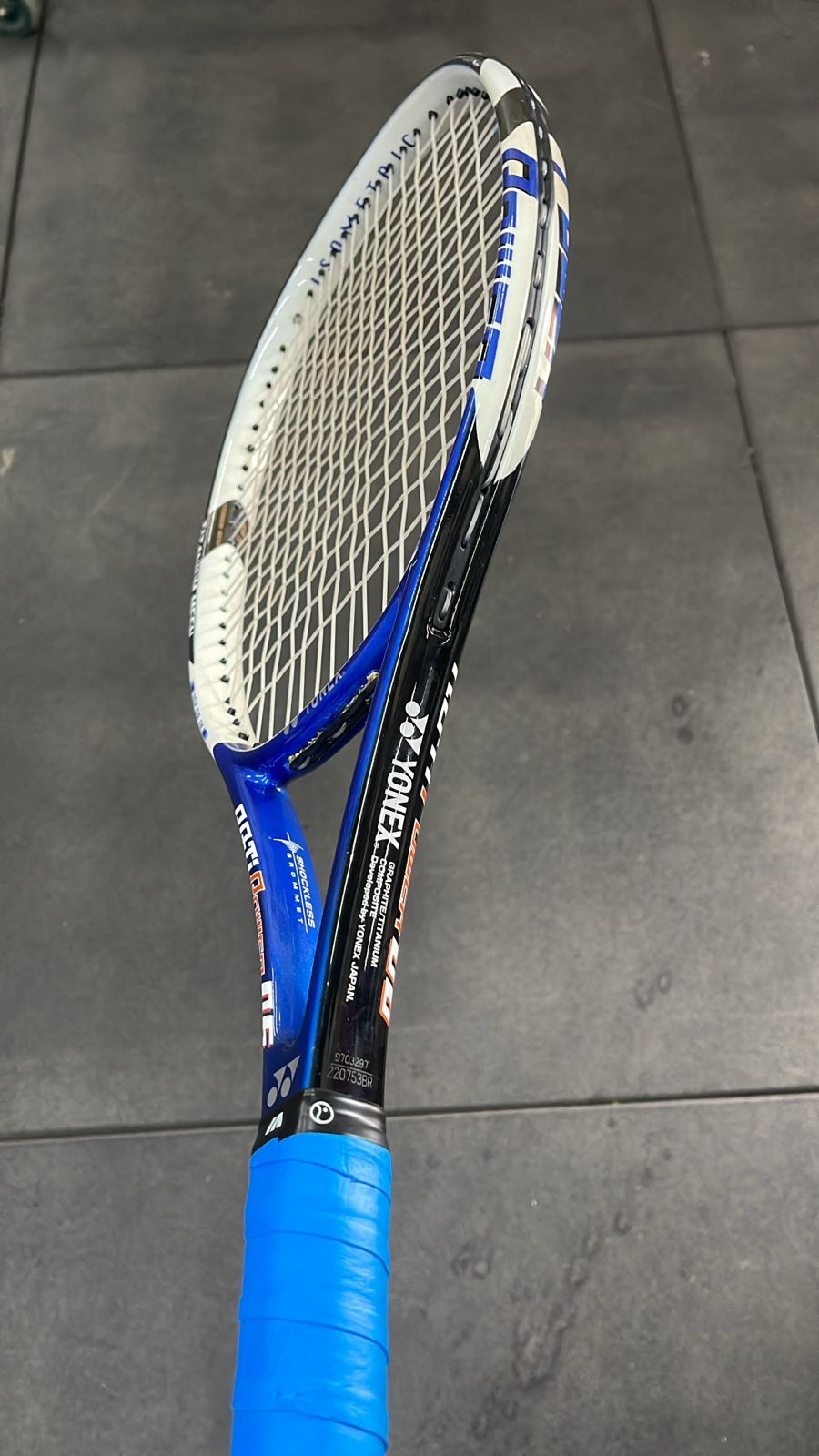 Yonex RQ TI Power 102 280g Usada (Produto em Estoque sob Consulta)