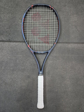 Yonex  Vcore Pro 100 300g Usada (Produto em Estoque sob Consulta)
