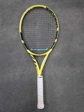 Babolat Pure Aero 100 300g CONSERTADA Usada (Produto em Estoque sob Consulta)
