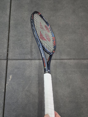 Yonex  Vcore Pro 100 300g Usada (Produto em Estoque sob Consulta)