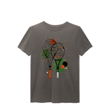 Camiseta Estonada Raquetes de Tênis – Arte Abstrata e Estilo Vintage